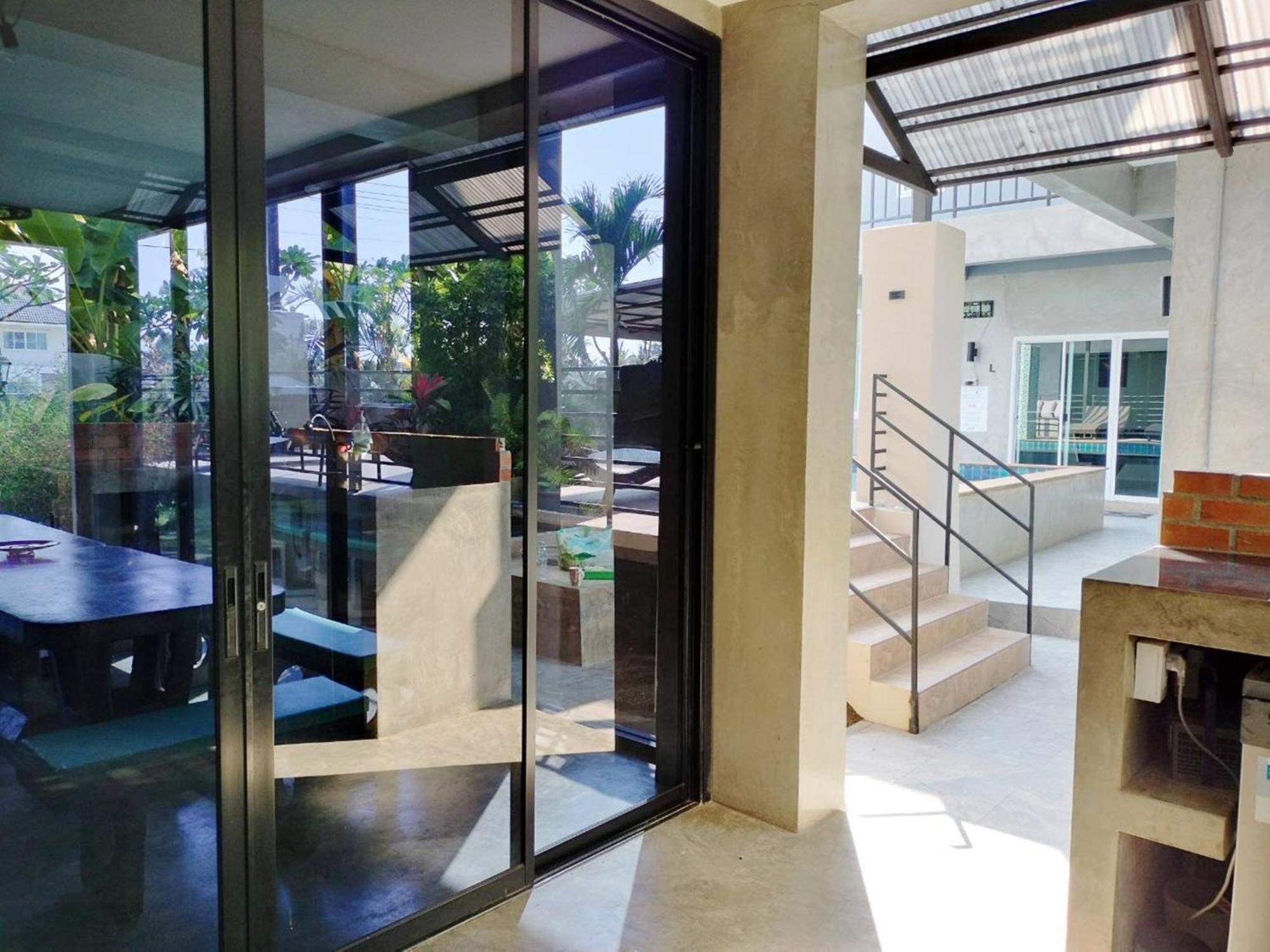Villa Rajapruek Entire 3 Villas 7 Bedrooms Near Airport Chiang Mai Exterior photo