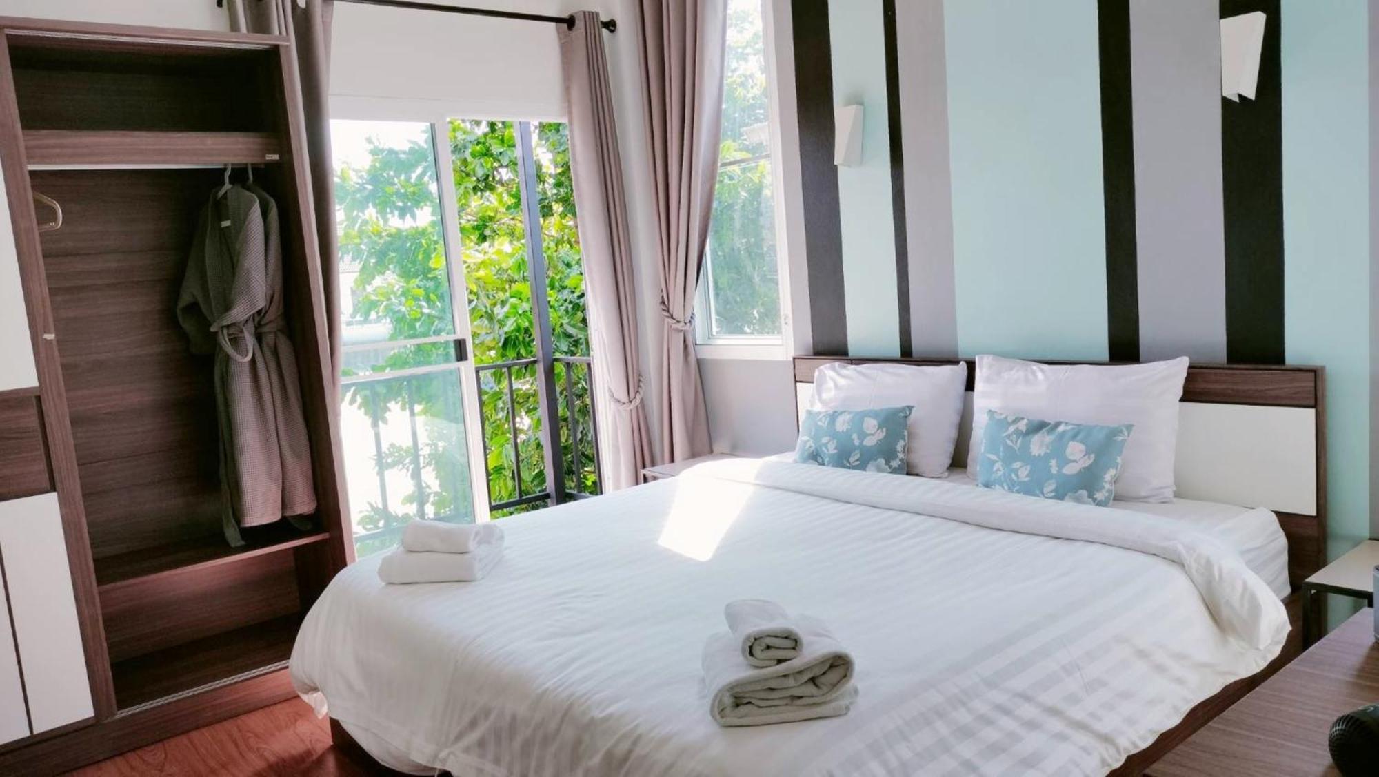 Villa Rajapruek Entire 3 Villas 7 Bedrooms Near Airport Chiang Mai Exterior photo